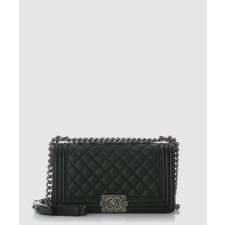 [CHANEL-샤넬]보이백 캐비어 미듐 A67086