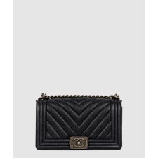[CHANEL-샤넬]쉐브론 보이백 캐비어 미듐 A67086