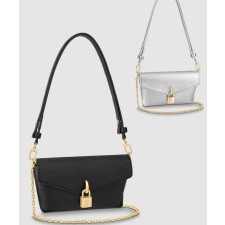 [LOUIS VUITTON-루이비통]패드락 온 스트랩 M80682