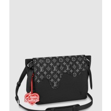 [LOUIS VUITTON-루이비통]베사체 도쿄 메신저백 M45971