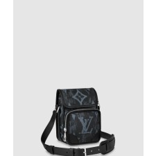 [LOUIS VUITTON-루이비통]나노 아마존 메신저백 M45650