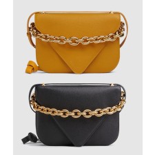 [BOTTEGA-보테가베네타]마운트 숄더백 미듐 667398