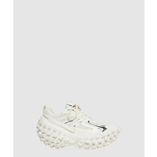 [BALENCIAGA-발렌시아가]디펜더 스니커즈 685611