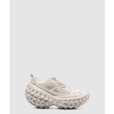 [BALENCIAGA-발렌시아가]디펜더 스니커즈 685613