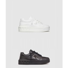 [VALENTINO-발렌티노]원 스터드 로우탑 스니커즈