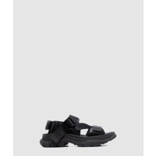 [MCQUEEN-알렉산더맥퀸]트레드 샌들 667285