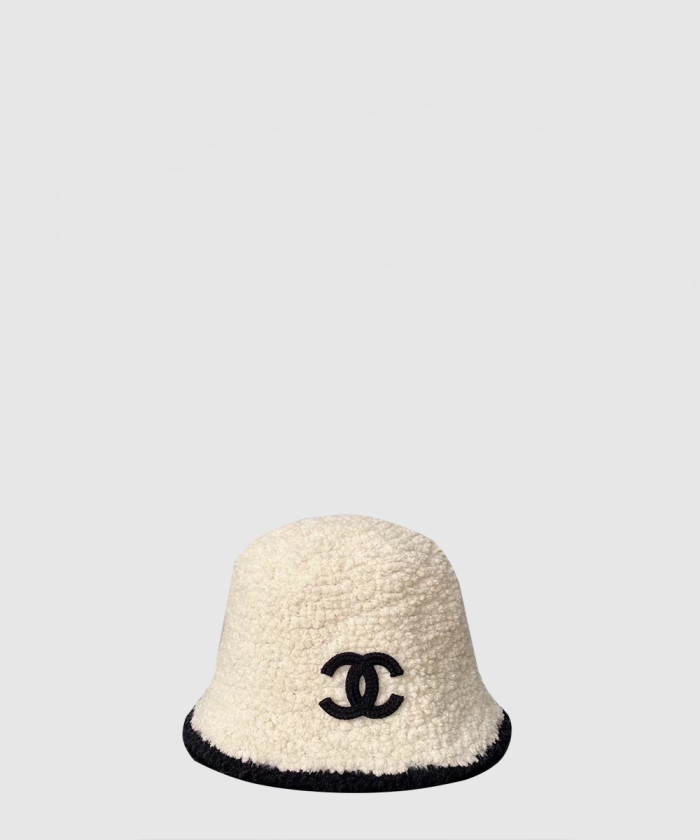 [CHANEL-샤넬]CC 로고 버킷햇 AA7439