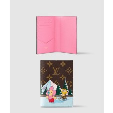 [LOUIS VUITTON-루이비통]여권지갑 M82621