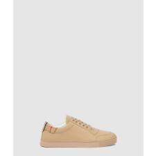 [BURBERRY-버버리]가죽 로우탑 스니커즈 80655321