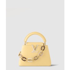 [LOUIS VUITTON-루이비통]카퓌신 미니 M21798