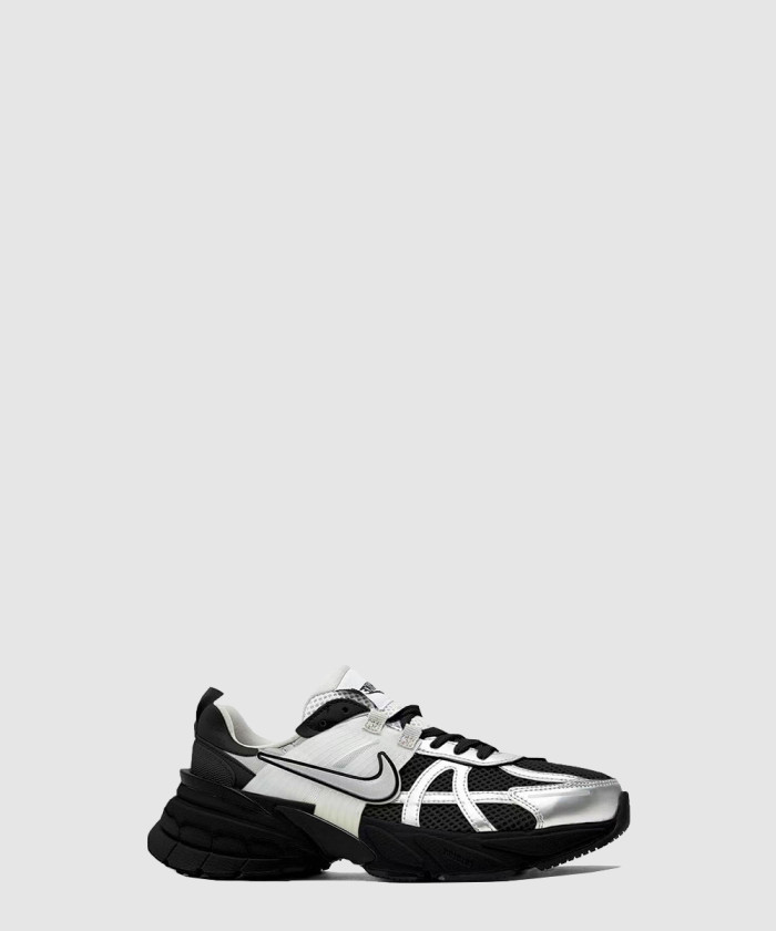 [NIKE-나이키]V2K 런 스니커즈 FD0736