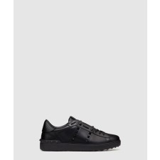 [VALENTINO-발렌티노]톤온톤 스터드가 돋보이는 스니커즈